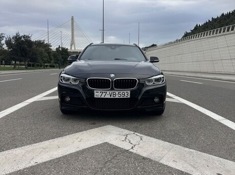 BMW 330 2016
