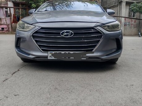 Hyundai Elantra 2016