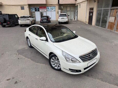 Nissan Teana 2011