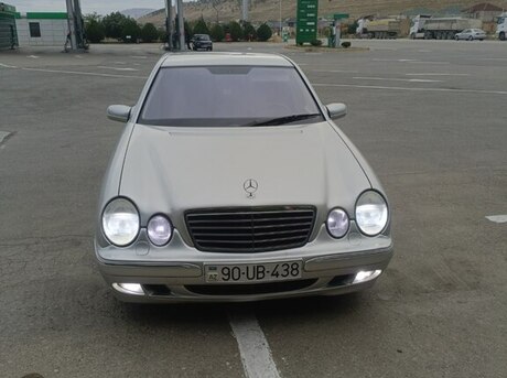 Mercedes E 320 2000