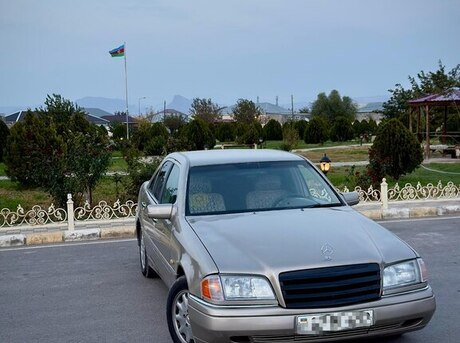 Mercedes C 220 1995