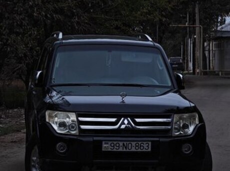 Mitsubishi Pajero 2008