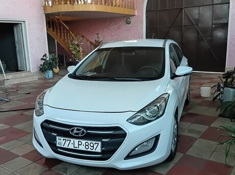 Hyundai i30 2015