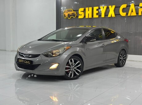 Hyundai Elantra 2013