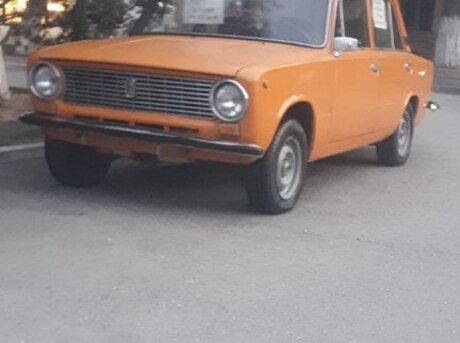 LADA (VAZ) 21011 1980