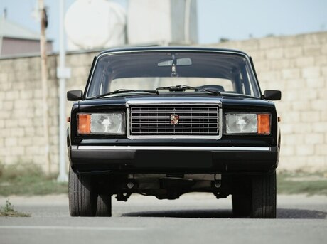LADA (VAZ) 2107 2010