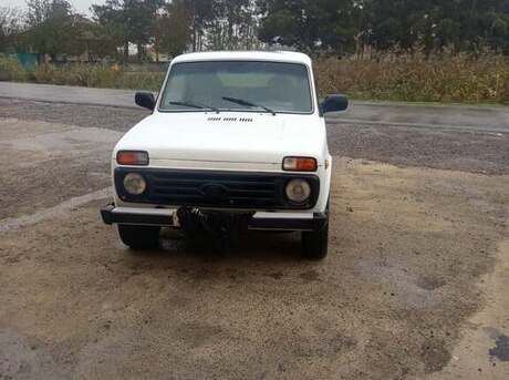 LADA (VAZ) Niva 2008