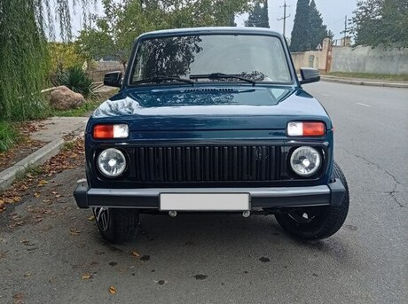 LADA (VAZ) Niva 2013