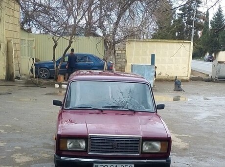 LADA (VAZ) 2107 2000