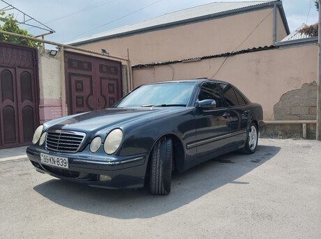 Mercedes E 320 2000