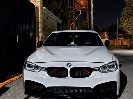 BMW 328 2012