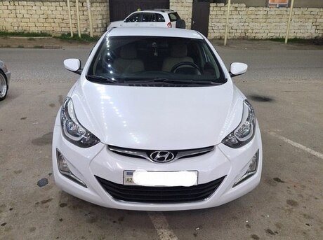 Hyundai Elantra 2015