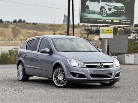 Opel Astra 2008