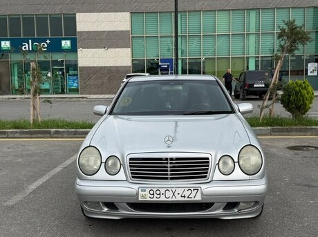 Mercedes E 220 1999