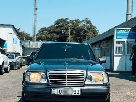 Mercedes 220 E 1995
