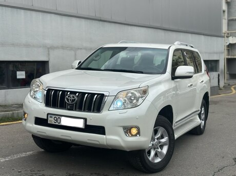 Toyota Land Cruiser Prado 2012