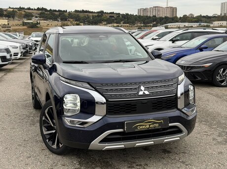 Mitsubishi Outlander 2023