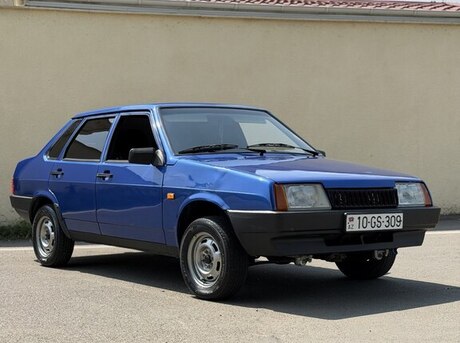 LADA (VAZ) 21099 2000