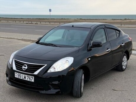 Nissan Sunny 2011