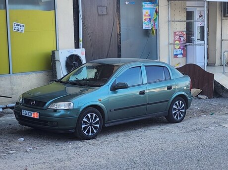 Opel Astra 1998