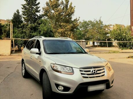 Hyundai Santa Fe 2011