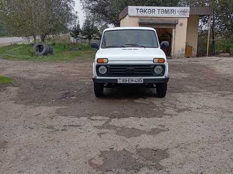 LADA (VAZ) Niva 2013