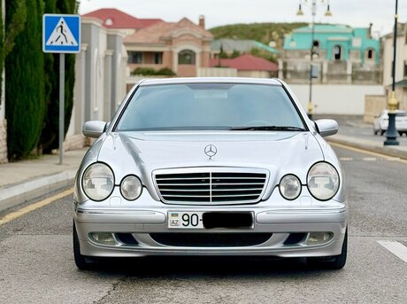 Mercedes E 240 2000