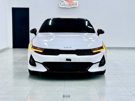Kia K5 2023