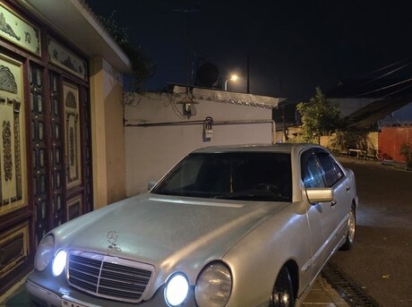 Mercedes E 250 1996