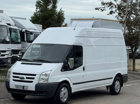 Ford Transit 2010