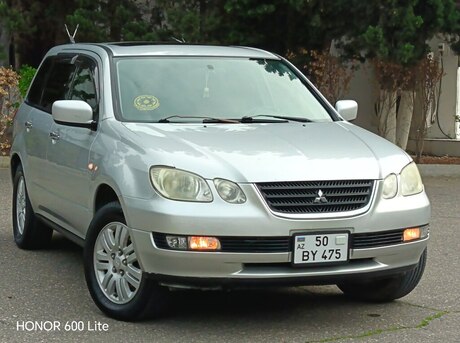 Mitsubishi Airtrek 2002