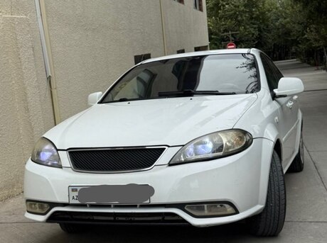 Daewoo Gentra 2013