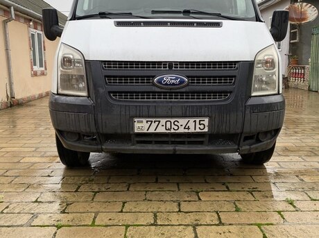 Ford Transit 2012