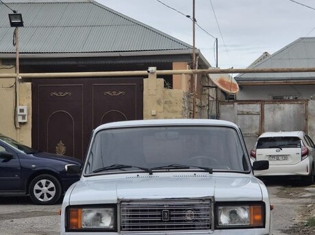LADA (VAZ) 2107 2011