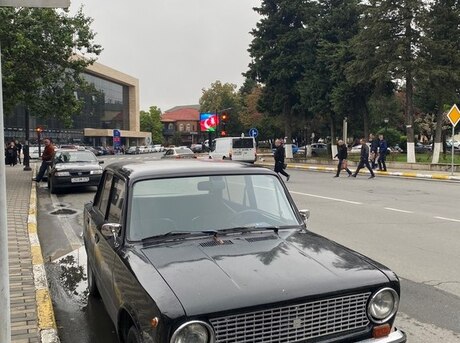 LADA (VAZ) 21011 1980
