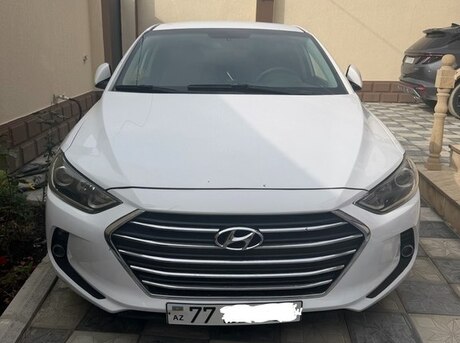 Hyundai Elantra 2015