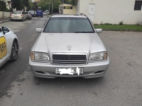 Mercedes C 220 2000
