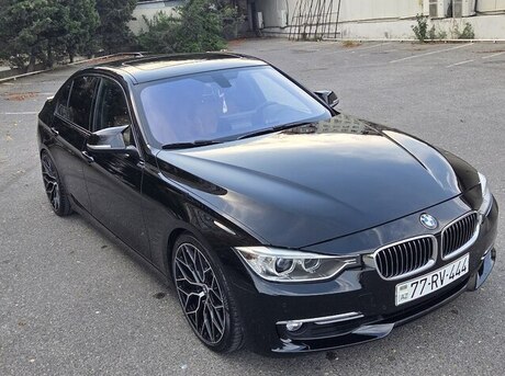 BMW 330 2016