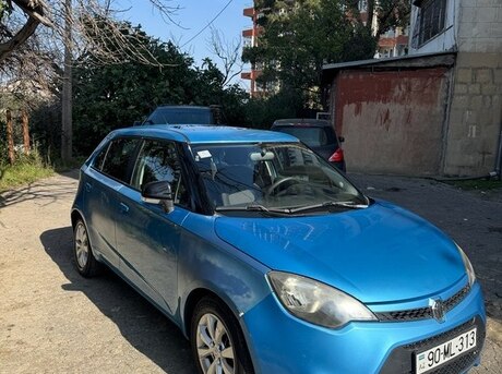 MG 3 2011