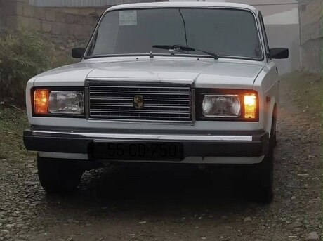 LADA (VAZ) 2107 2010