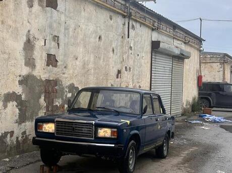 LADA (VAZ) 2107 2005