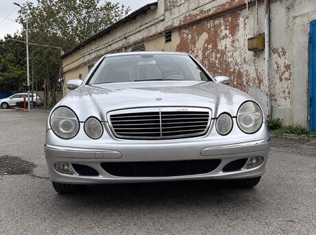 Mercedes E 320 2004