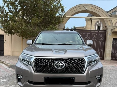 Toyota Land Cruiser Prado 2018