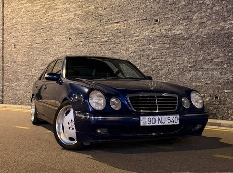 Mercedes E 240 1999
