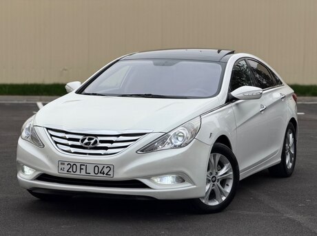 Hyundai Sonata 2011