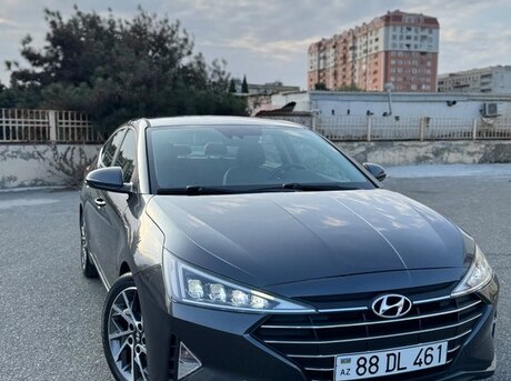 Hyundai Elantra 2020