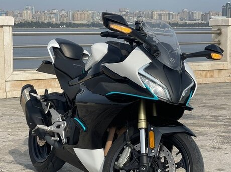 CFMOTO 450 SR 2023