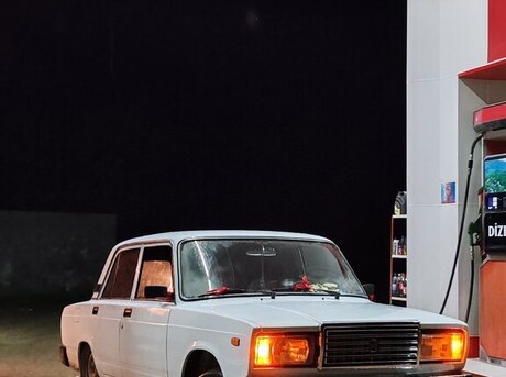 LADA (VAZ) 2107 2009