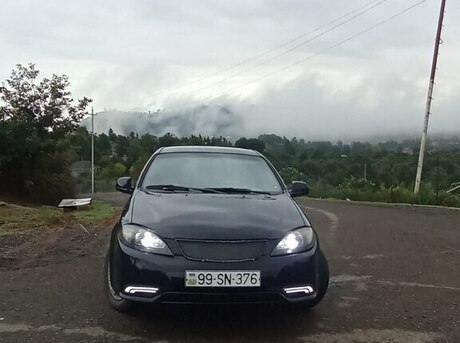 Daewoo Gentra 2014