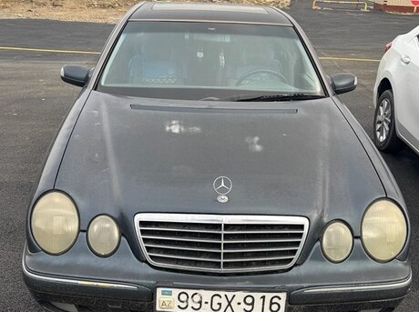Mercedes E 270 2000